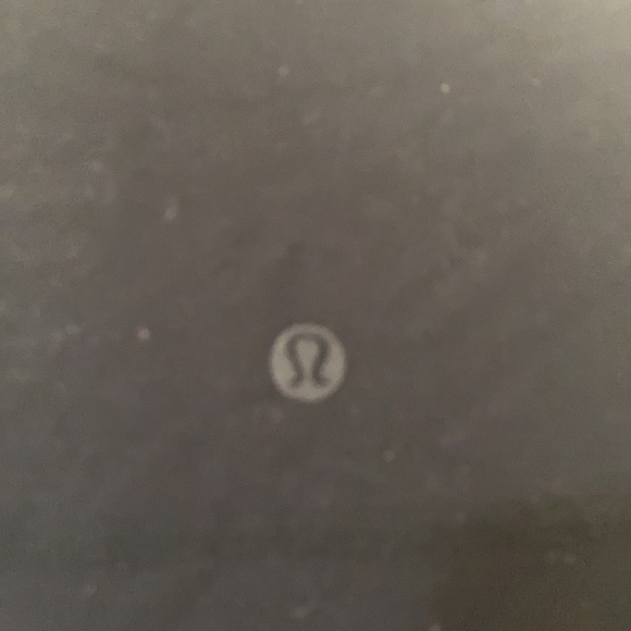 Lulu lemon wrap - Picture 2 of 3